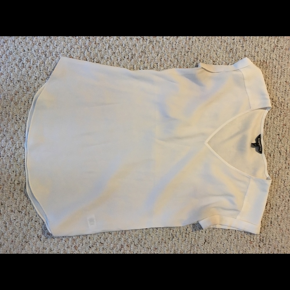White dress shirt